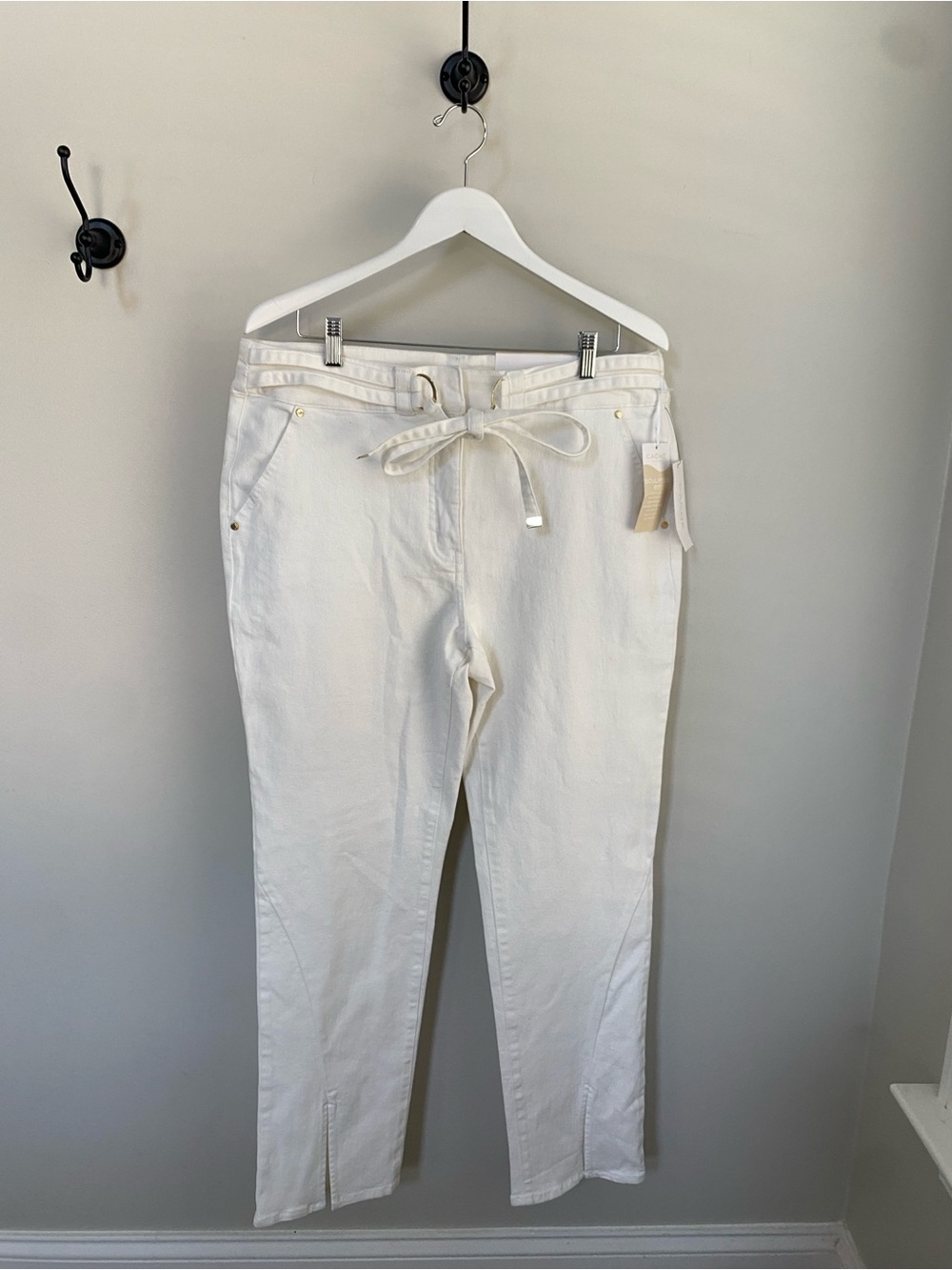 Cache White Sculpted Fit Denim Pants with Tie Waist